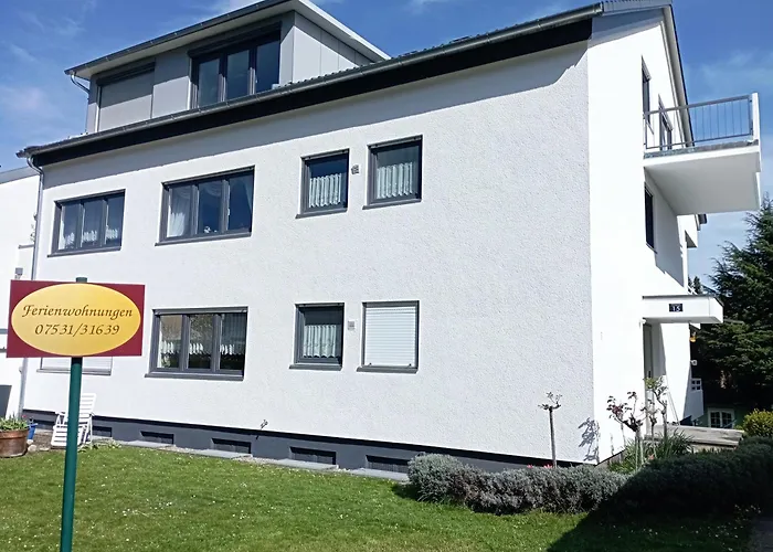 Exklusive Lage - Wohnung Mit Schoenem Garten - Haemmerle Yellow