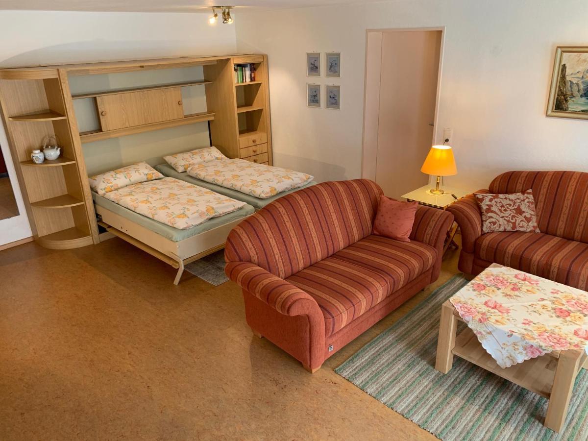 Exklusive Lage - Mit Schoenem Garten - Haemmerle Yellow Apartment *