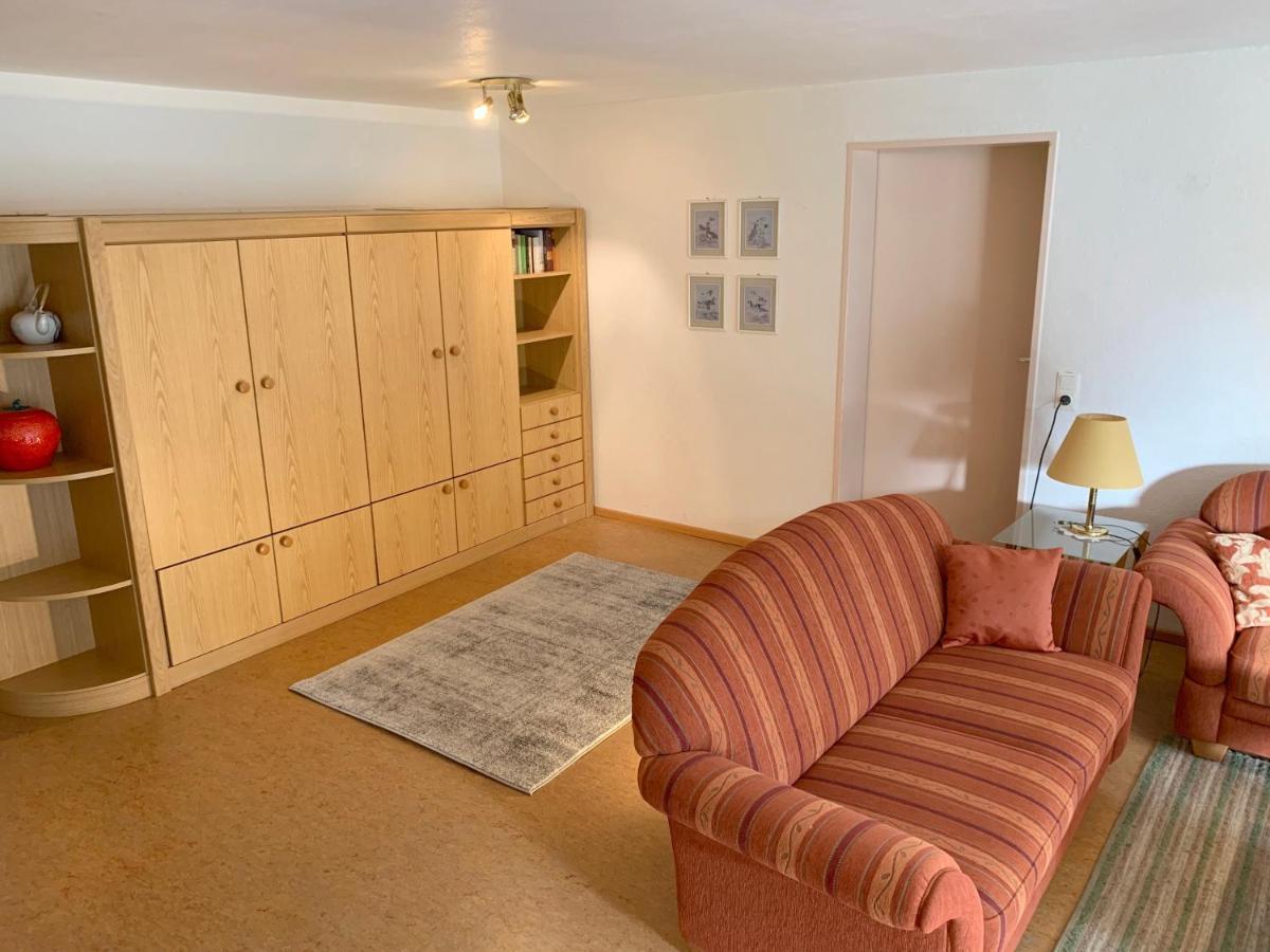 Exklusive Lage - Mit Schoenem Garten - Haemmerle Yellow Apartment *