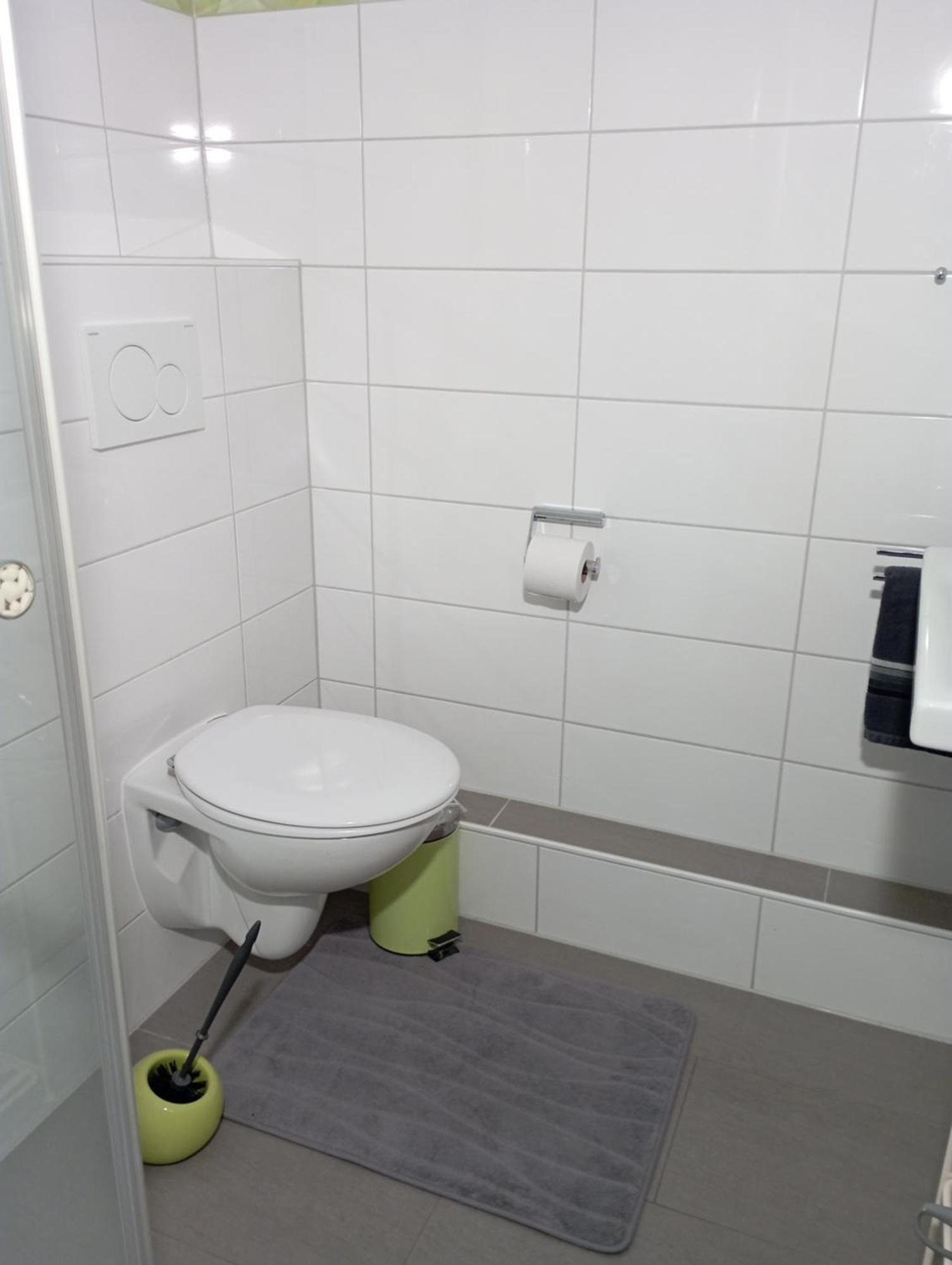 Exklusive Lage - Mit Schoenem Garten - Haemmerle Yellow Apartment *