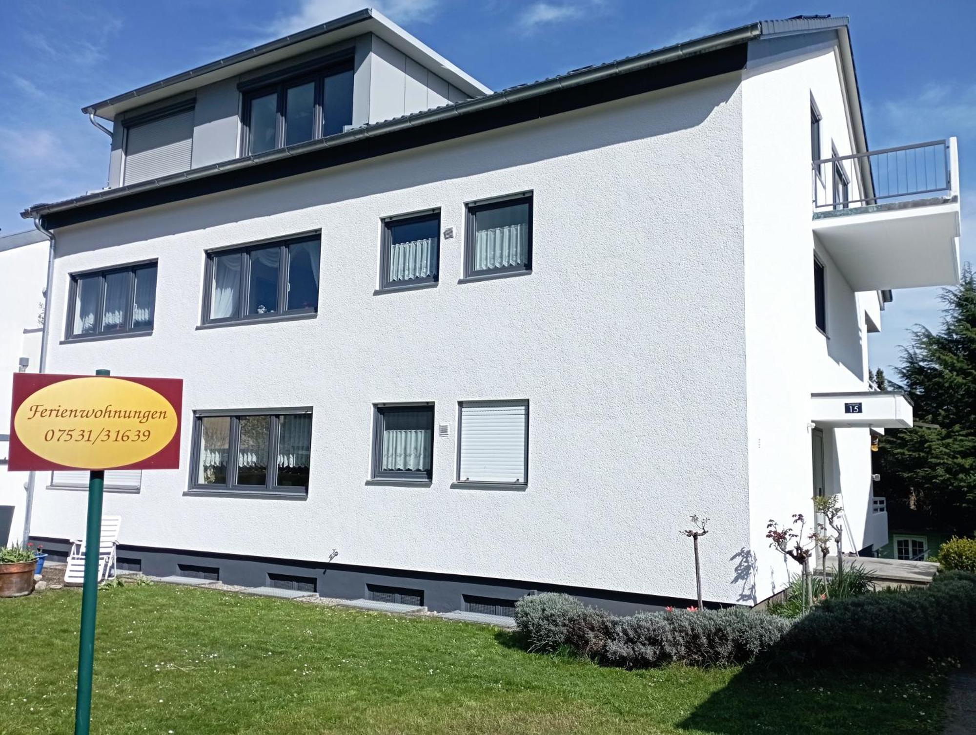 Exklusive Lage - Mit Schoenem Garten - Haemmerle Yellow Apartment